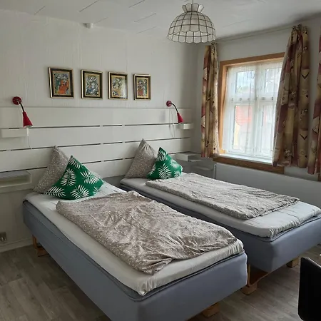 Holiday Rooms Rudkobing 2*
